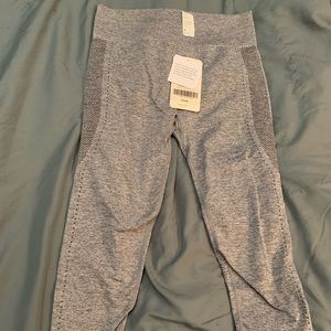 Fabletics workout mid-rise mesh capri